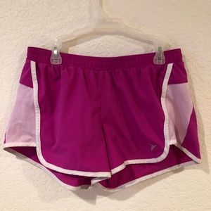 Pink running shorts 💞